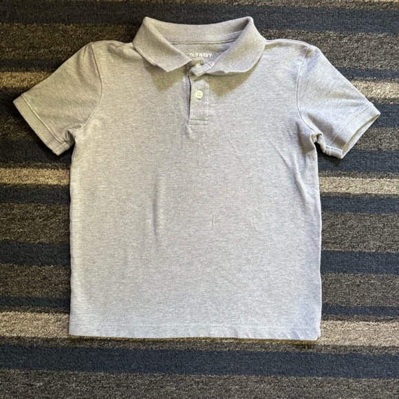 Old Navy Gray Kids Polo Shirt Size 5 - Picture 1 of 3